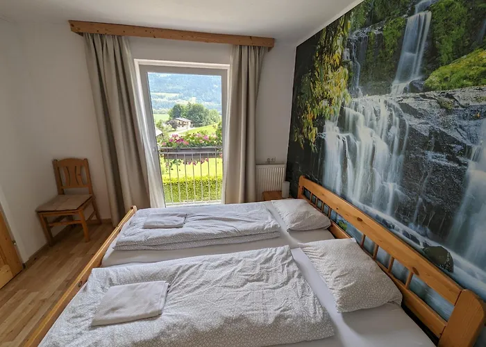 Haus Kathan Bed and breakfast 3*